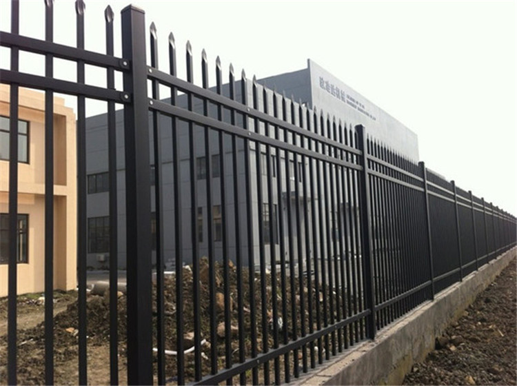 锌钢护栏网 铁栅栏 铁艺草坪护栏厂家专业定做安装