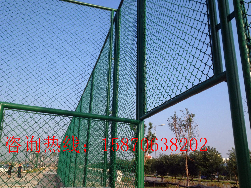 赣州宜春学校操场护栏网球场围栏网价格 足球 篮球 排球网 羽毛球高尔夫围栏网批发