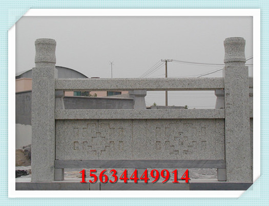 供应青石石雕栏板报价 汉白玉石雕栏板多少钱一米