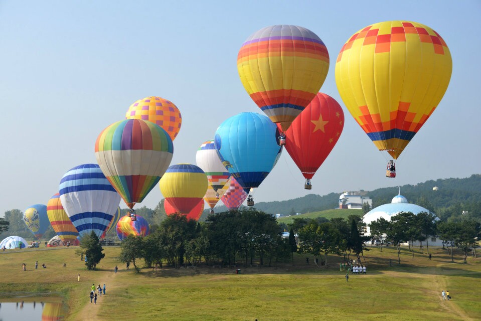 热气球自由飞行 热气球航空运动