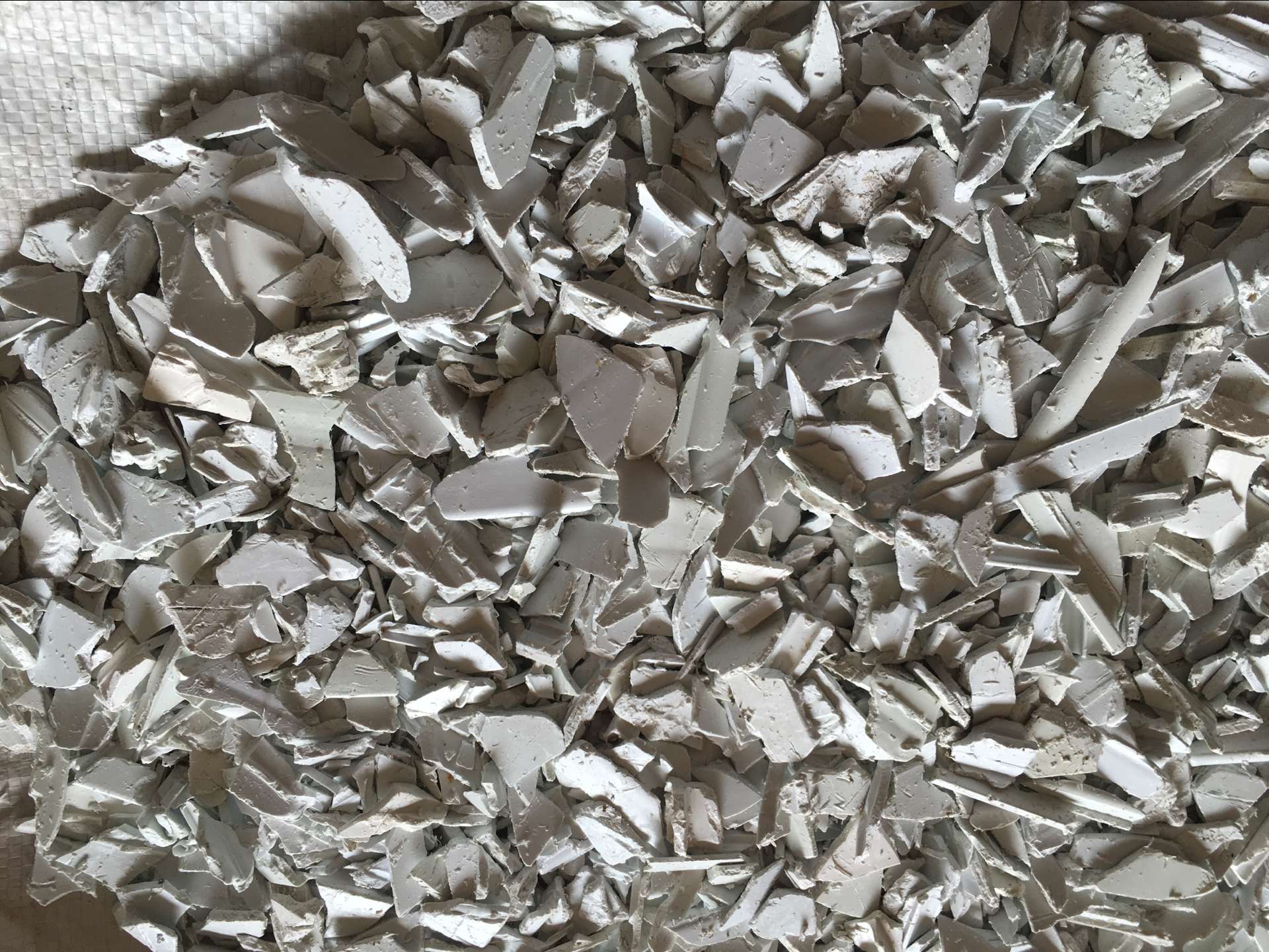 供应国际塑钢破碎料经销商 国际塑钢破碎料批发 国际塑钢破碎料供应商