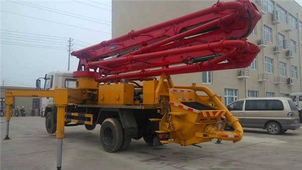 三一重工合资26米-36米泵车。