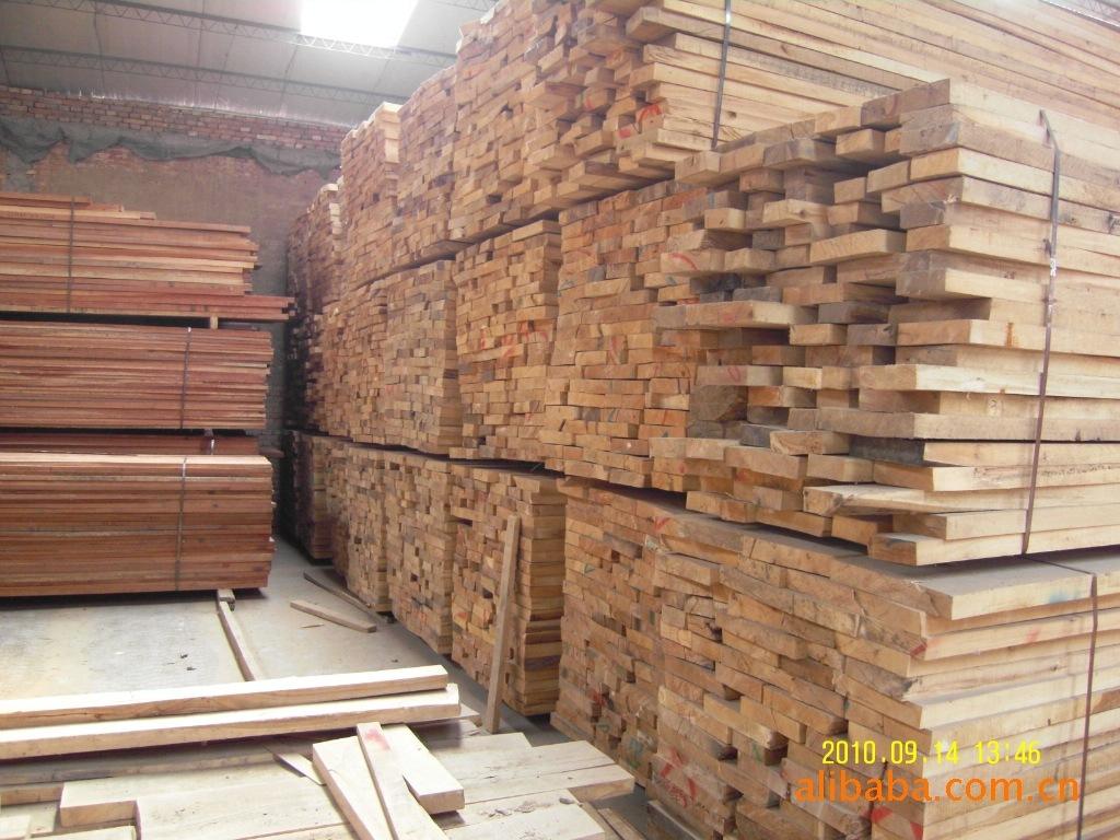 美国北部白橡木 专业供应北美硬木 哪里买北美硬木 专业供货商