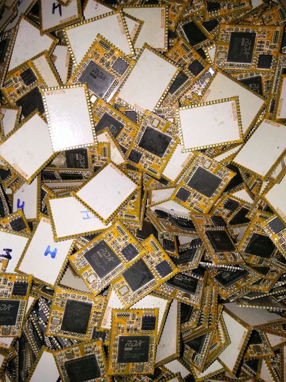 深圳回收IC厂家 广州回收模块公司 回收电子料图片