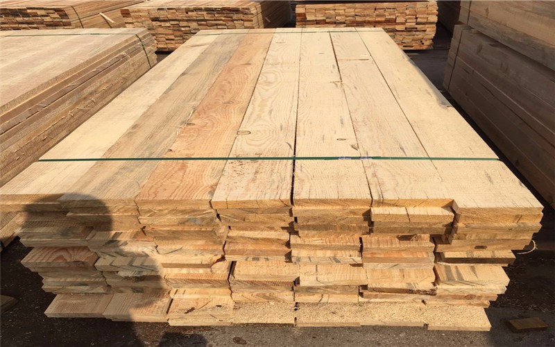 美国北部白橡木 专业供应北美硬木 哪里买北美硬木 专业供货商