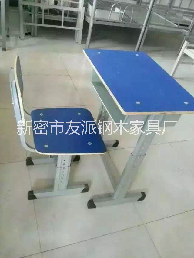 河南郑州订制学校学生单人桌友派家具至诚服务学校学生单人桌图片