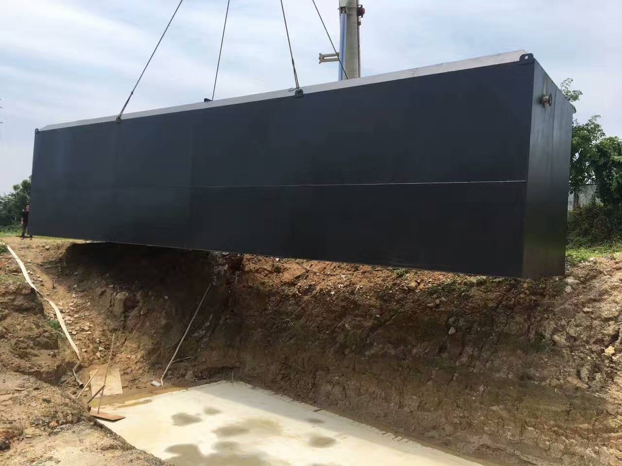 阳江地埋式一体化餐饮废水处理设备一体化污水处理系统图片