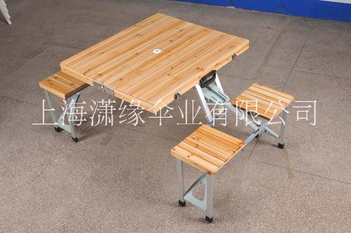 连体折叠桌椅厂 便携式一桌四椅 可以提着走的桌椅组合