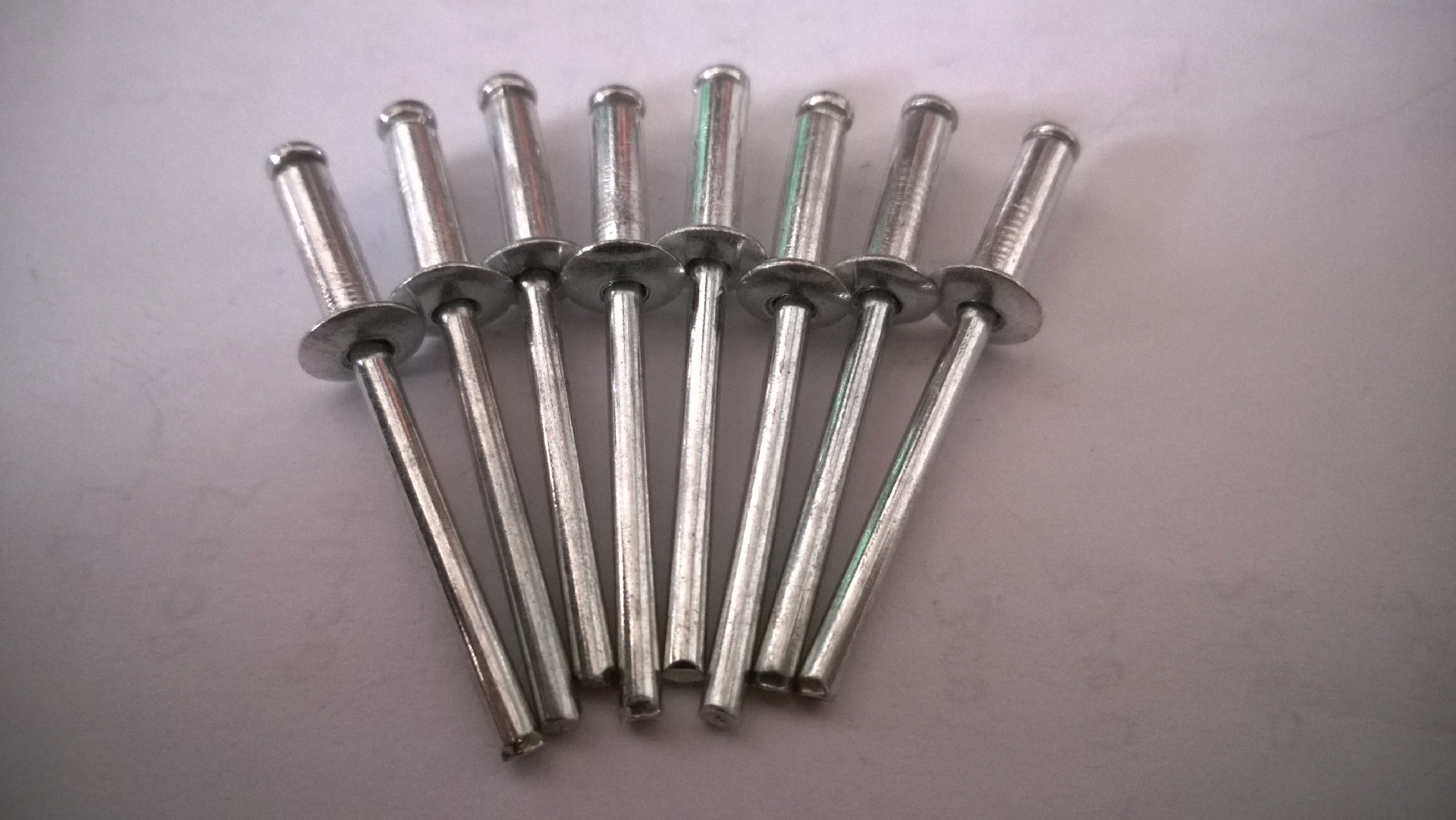 抽芯铝铆钉 3.2# 4.2# 5.2#各种型号铆钉 开口型铝铆钉