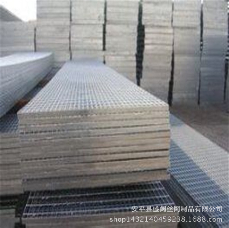 厂家直销沟盖平台钢格板 走廊平台钢格板 Q235材质人工焊接钢格栅图片