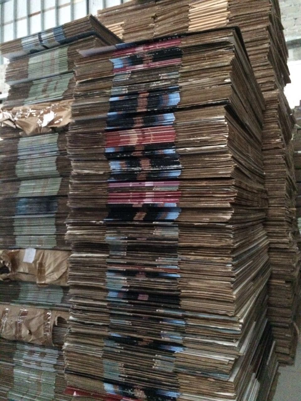 深圳高价回收二手纸箱厂家  深圳回收二手纸箱联系电话 废旧纸箱回收公司 二手纸箱回收供应商