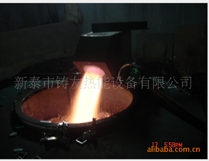铸友专业制造铝合金小型热处理炉熔化率达1比7节煤更环保图片