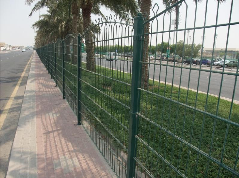 专业生产双边丝框架护栏 高速公路护栏 绿色护栏 荷兰网