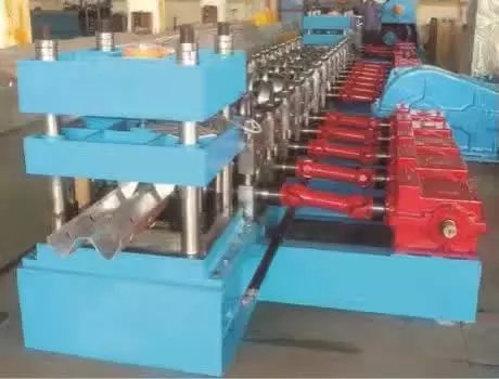 高速护栏设备生产压瓦设备厂家C型钢机复合机琉璃瓦设备角驰压瓦机楼承板设备