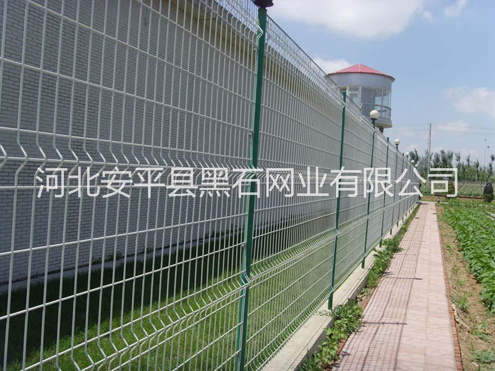 湖南高速护栏网铁路护栏小区围栏多少钱一米图片
