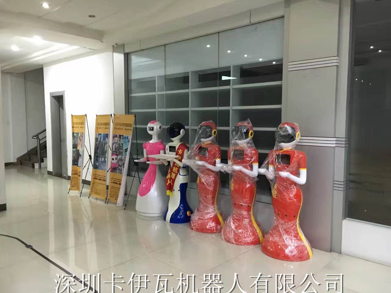 深圳市送餐迎宾机器人出售租赁厂家直销厂家送餐迎宾机器人出售租赁厂家直销
