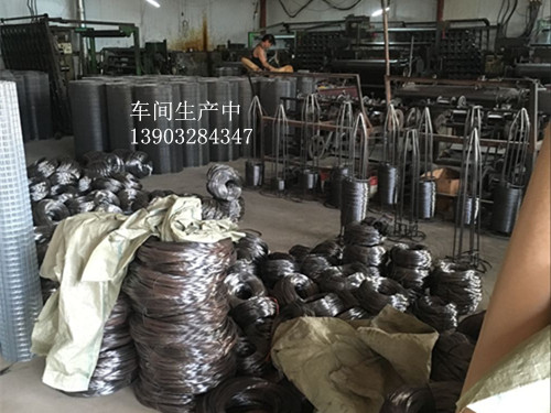 衡水市厂家直销1/4孔塑石假山铁丝网厂家