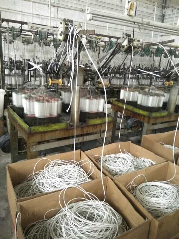 佛山棉服包边线生产厂家 大量供应优质的开线球，羽绒服，棉服包边线