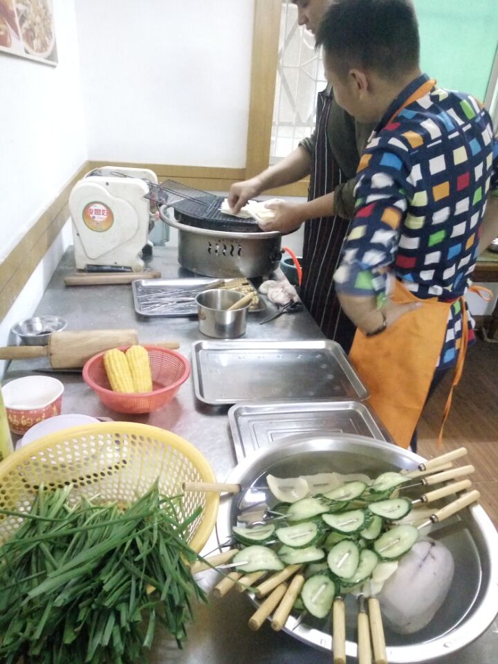 湖北人百吃不厌的牛肉面到鼎好培训批发