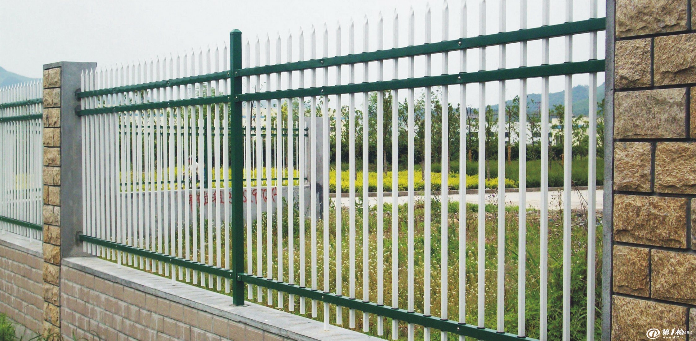 锌钢护栏、PVC护栏、铝合金护、栏铁艺护栏、铸铁护栏、塑钢护栏、阳台护栏、小区护栏