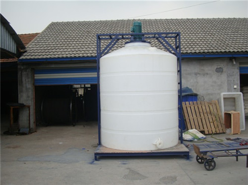 3吨塑料水箱制造厂 3吨储水箱出厂价