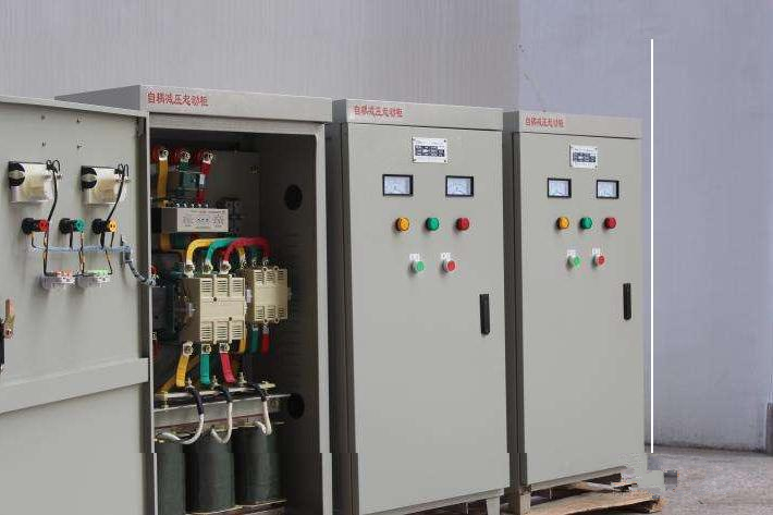 河南巨力提供供暖控制柜，供热控制柜小区二次供热供暖控制柜生产销售调试