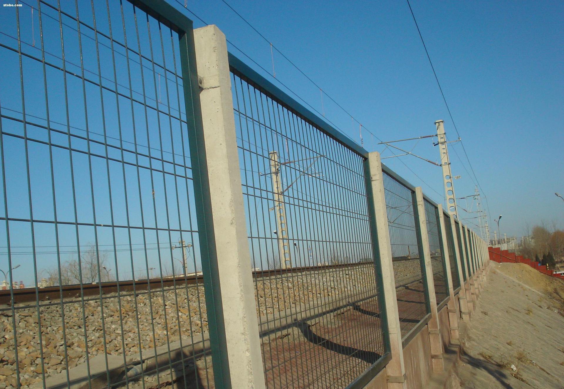 上海市政围拦网上海工厂隔离栅上海铁路护栏网上海监狱围栏网图片