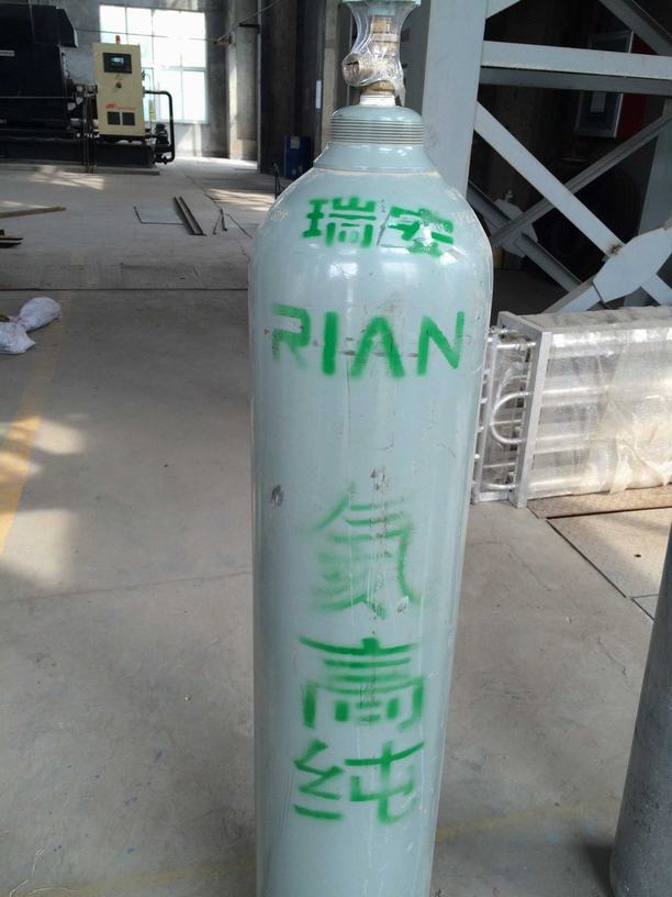 郑州瑞安气体厂家直销河南高纯氦气，郑州高纯氦气图片