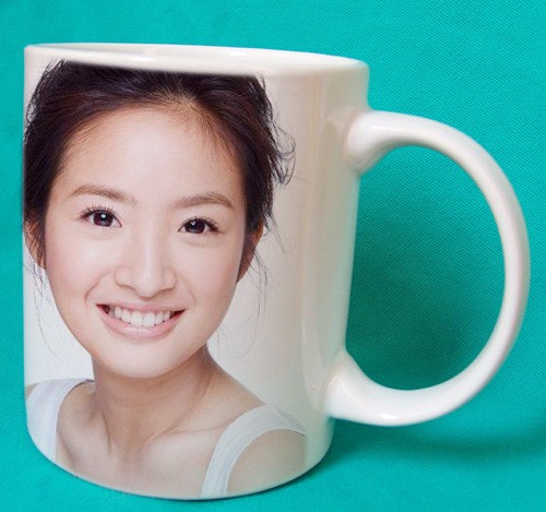 潍坊市玻璃杯印字厂家供应陶瓷杯子印刷彩色标志玻璃杯印字紫砂杯印刷广告厂家