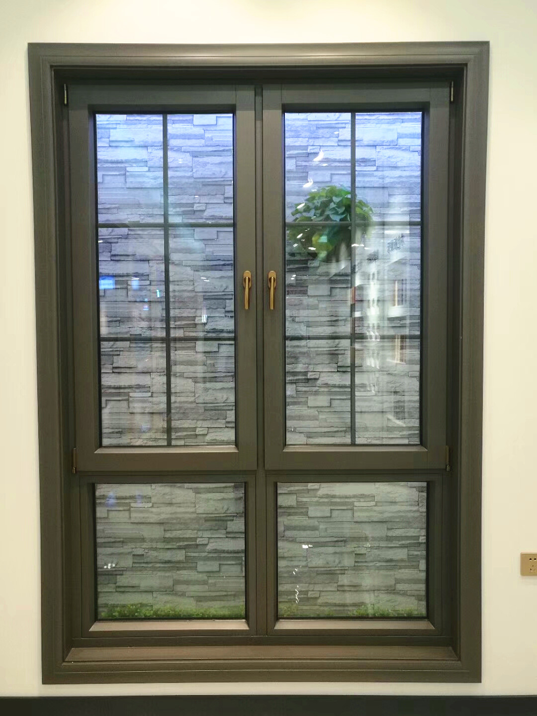 天津市铝包木门窗厂家天津无缝焊接铝包木门窗