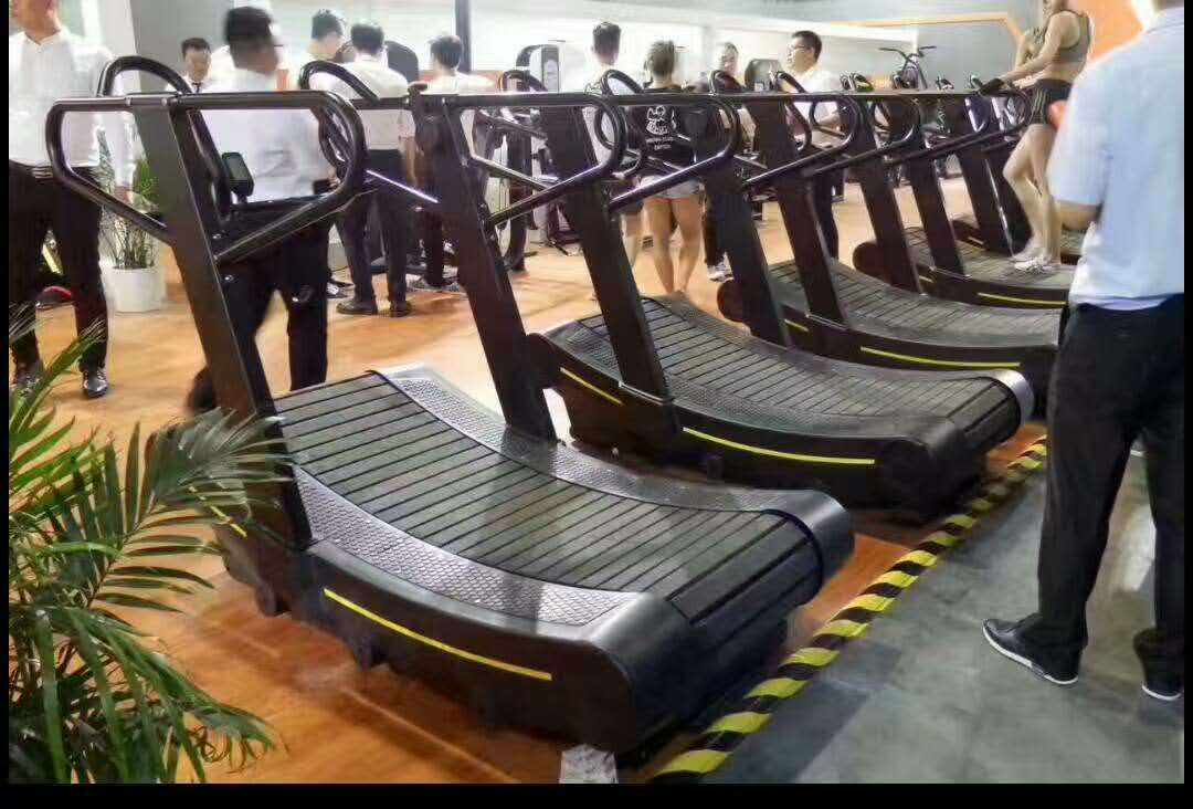 山东奥信德健身器材厂家直销健身房 商用电动跑步机