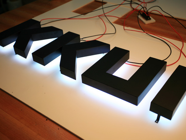 中山销售 LED不锈钢背发光字
