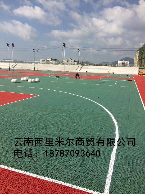 篮球场专用悬浮拼装地板优质PVC防滑防水 篮球场专用复合型悬浮拼装地板