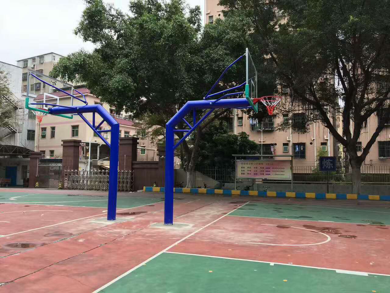 深圳优质固定移动篮球架生产厂家批发