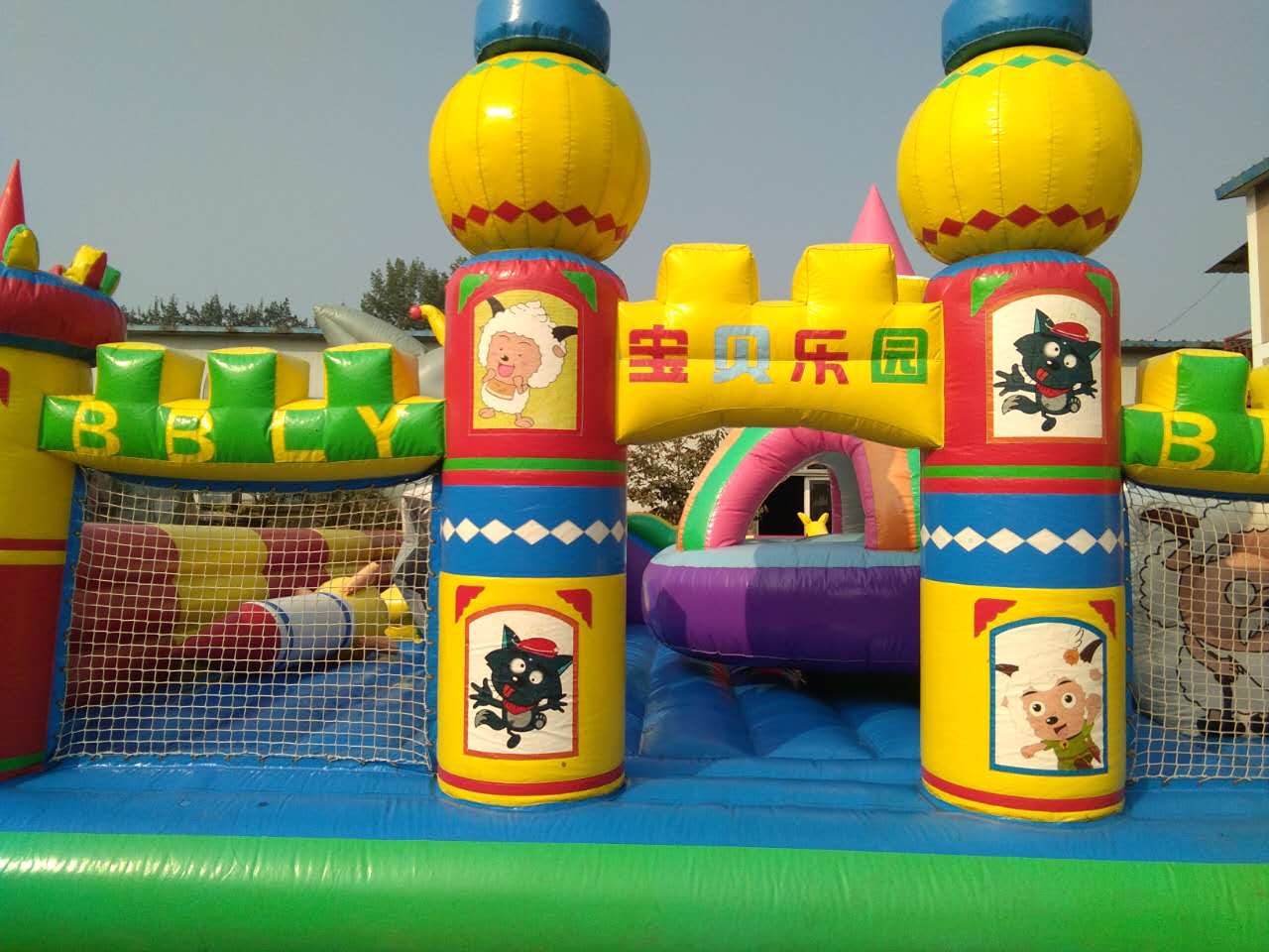 海洋球池出租涿州出租海洋球池北京厂家出租充气城堡设备出租