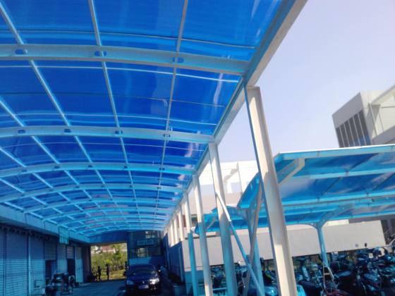 佛山市成航塑胶科技有限公司 贵阳耐力板 阳光板 四层板 蜂窝