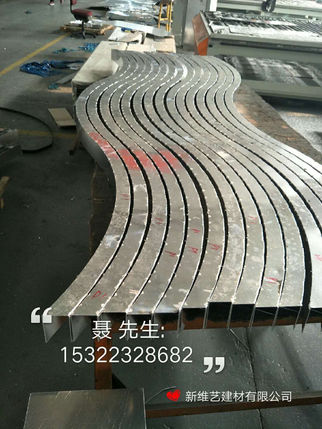 2mm铝单板价格2.5mm铝方通价格铝单板价位表铝单板规格