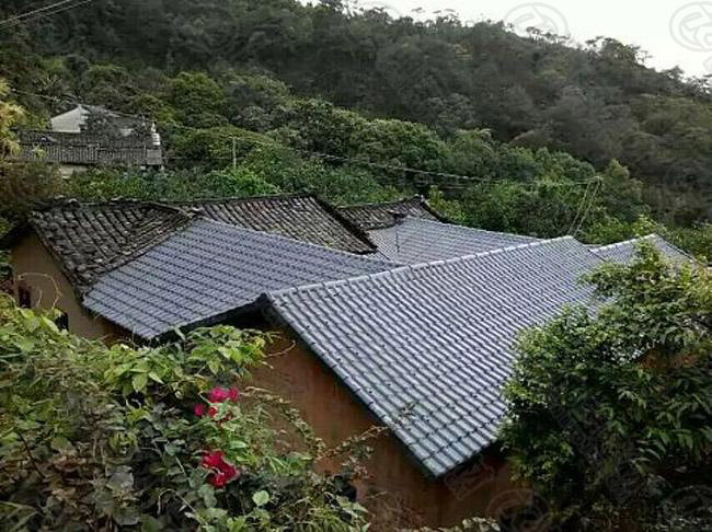 供应农村翻修用的屋顶瓦 树脂瓦