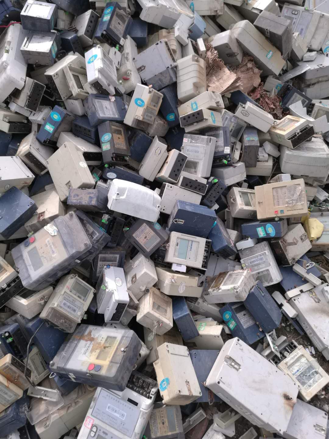 回收电表箱回收电表箱收电表箱回收电表箱厂家大量回收电表箱厂家
