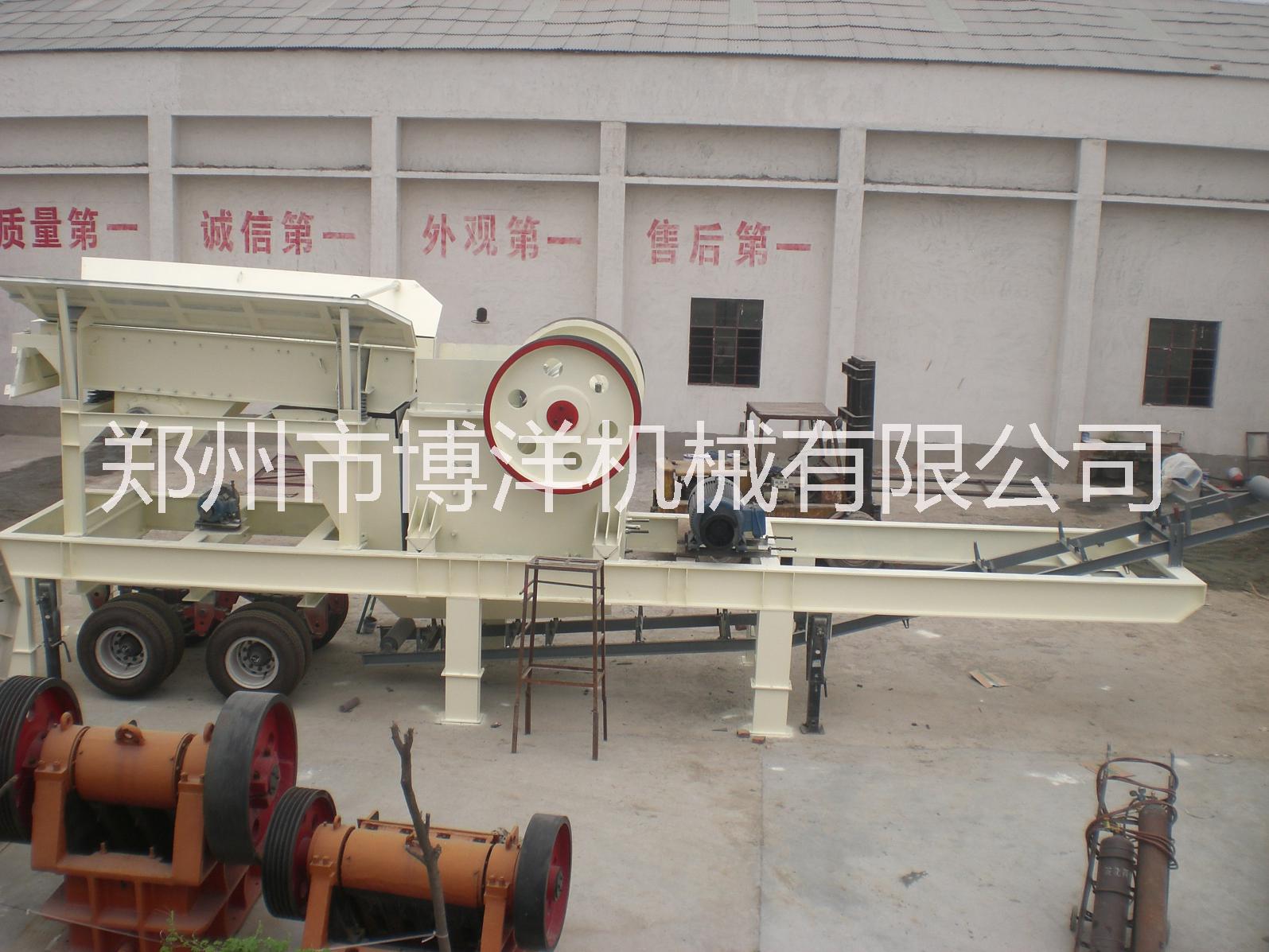 郑州市鄂式流动粉石机设备 移动破碎机厂家鄂式流动粉石机设备 移动破碎机 磕石机 打石子机