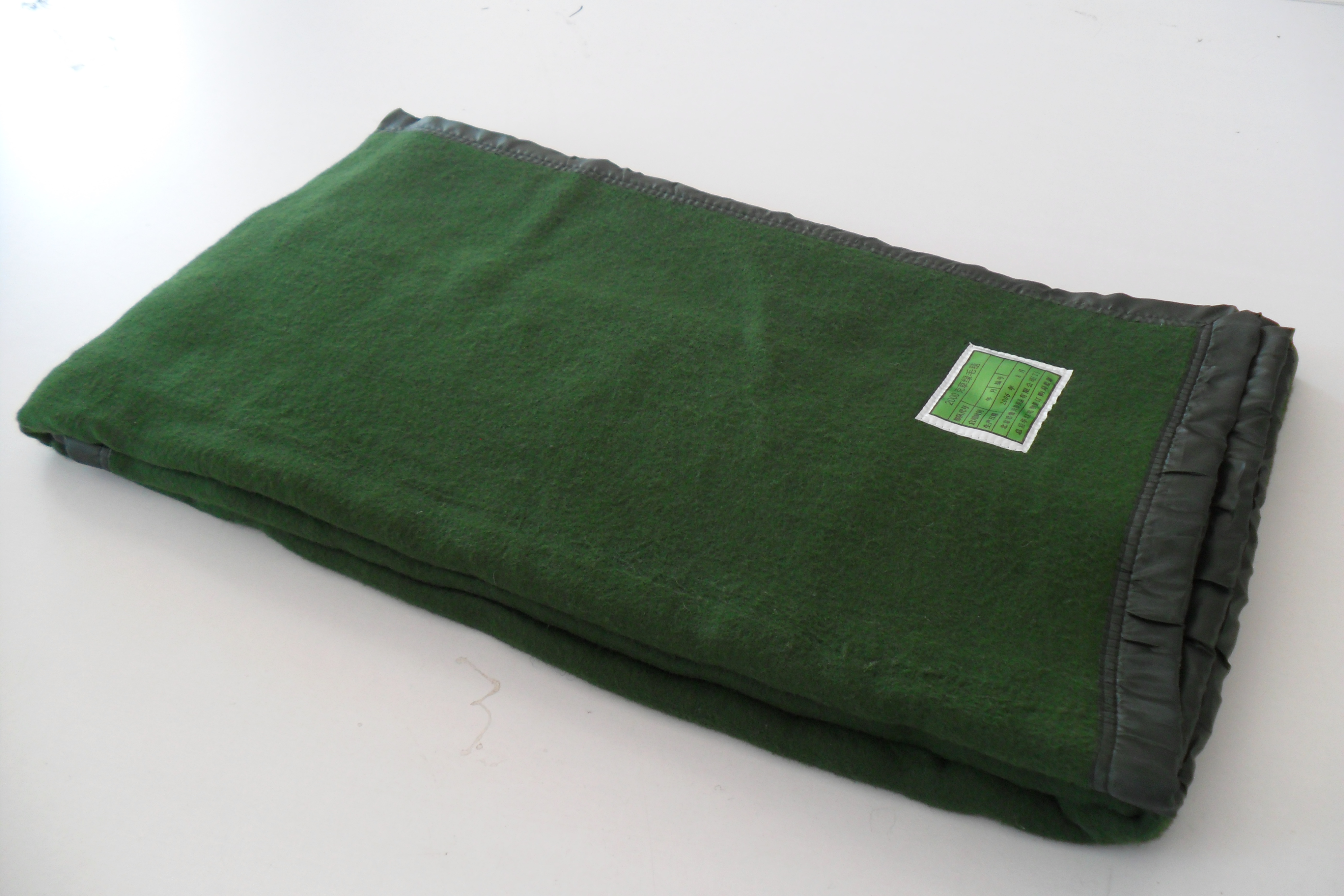 2000克草绿毛毯君需兴纺织品华北物资厂家直销绿色军毯