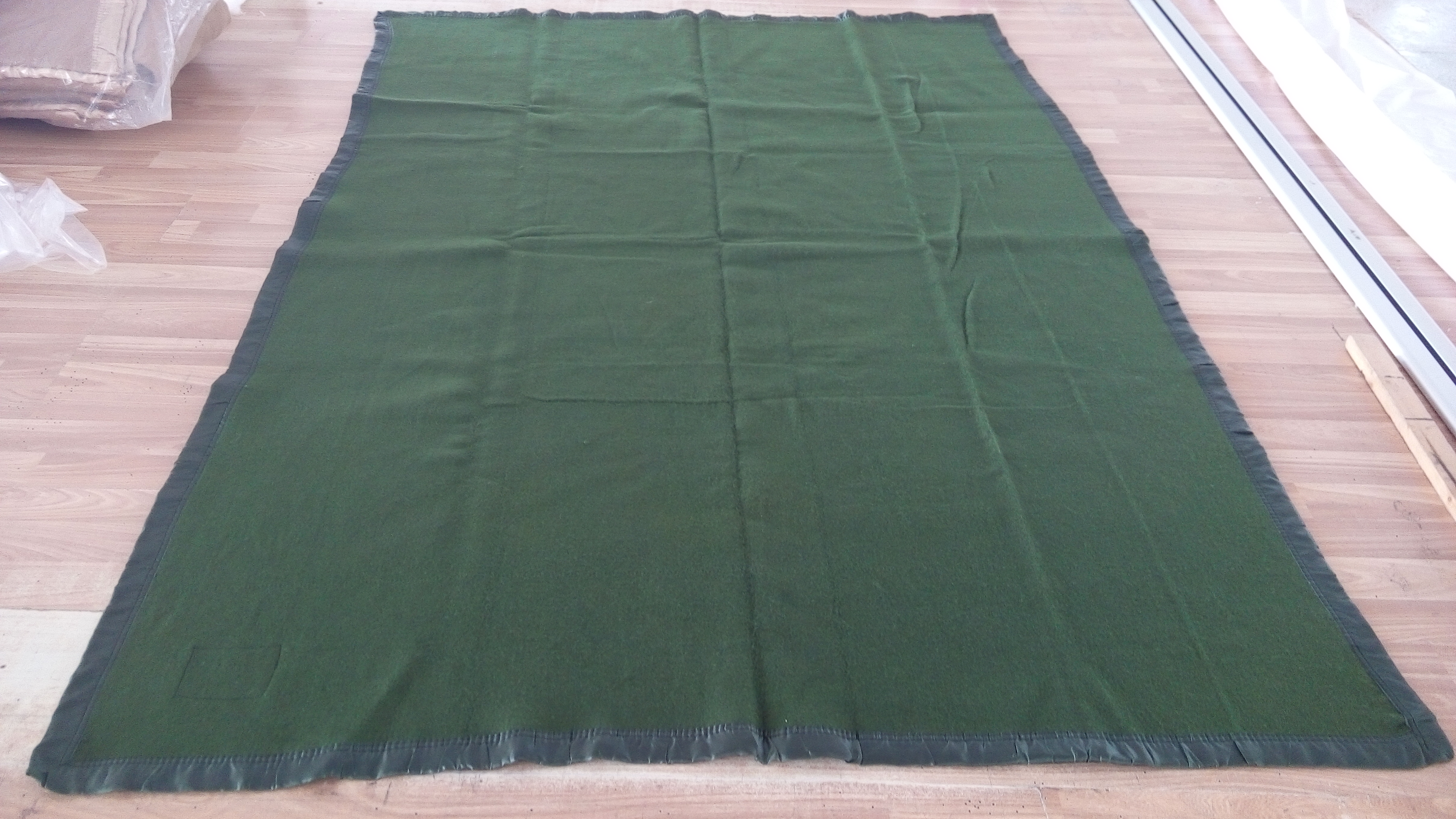 2000克草绿毛毯君需兴纺织品华北物资厂家直销绿色军毯