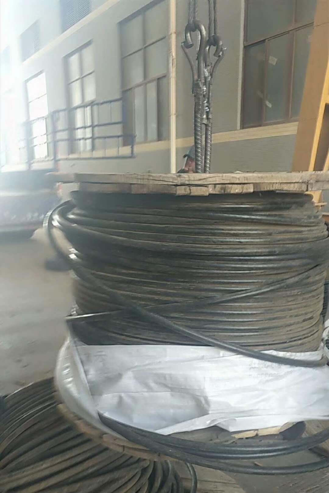 铝电缆回收“近期行情报价”  废旧铝线电缆回收
