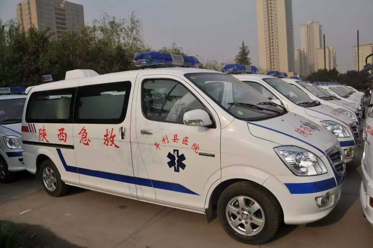 福田蒙派克救护车商务型救护车的老师 提供医疗救护水平