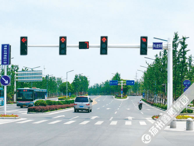 XHDG-003,八棱锥形信号灯杆,扬州信号灯杆厂家,高邮信号灯杆厂家图片