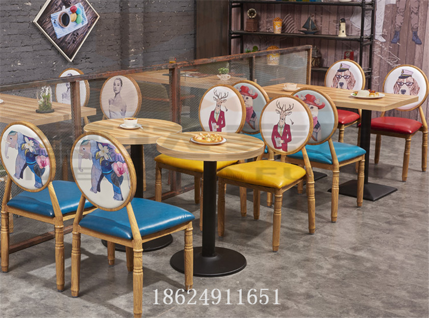 美式咖啡厅餐桌椅复古工业铁艺沙发个性主题餐厅西餐厅茶餐厅桌椅组合图片