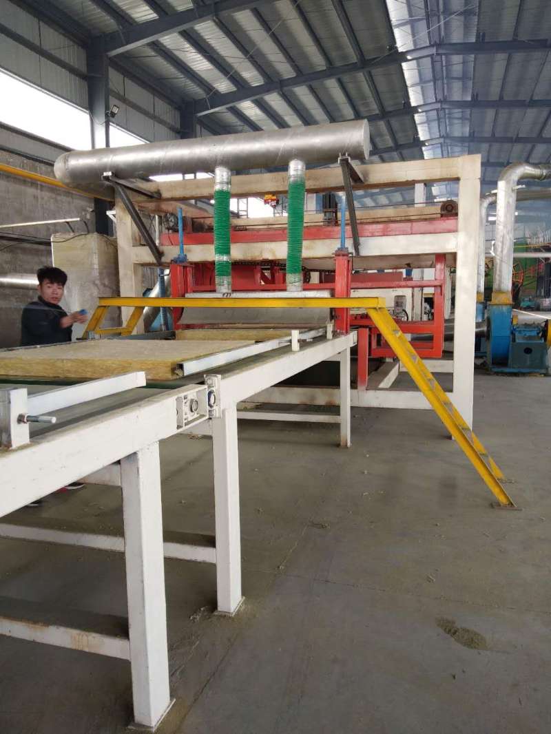 新疆岩棉板，巴州岩棉板生产厂家