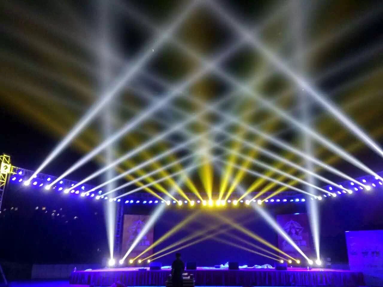 大型活动LED屏舞台音响灯光户外挡雨帐篷出租