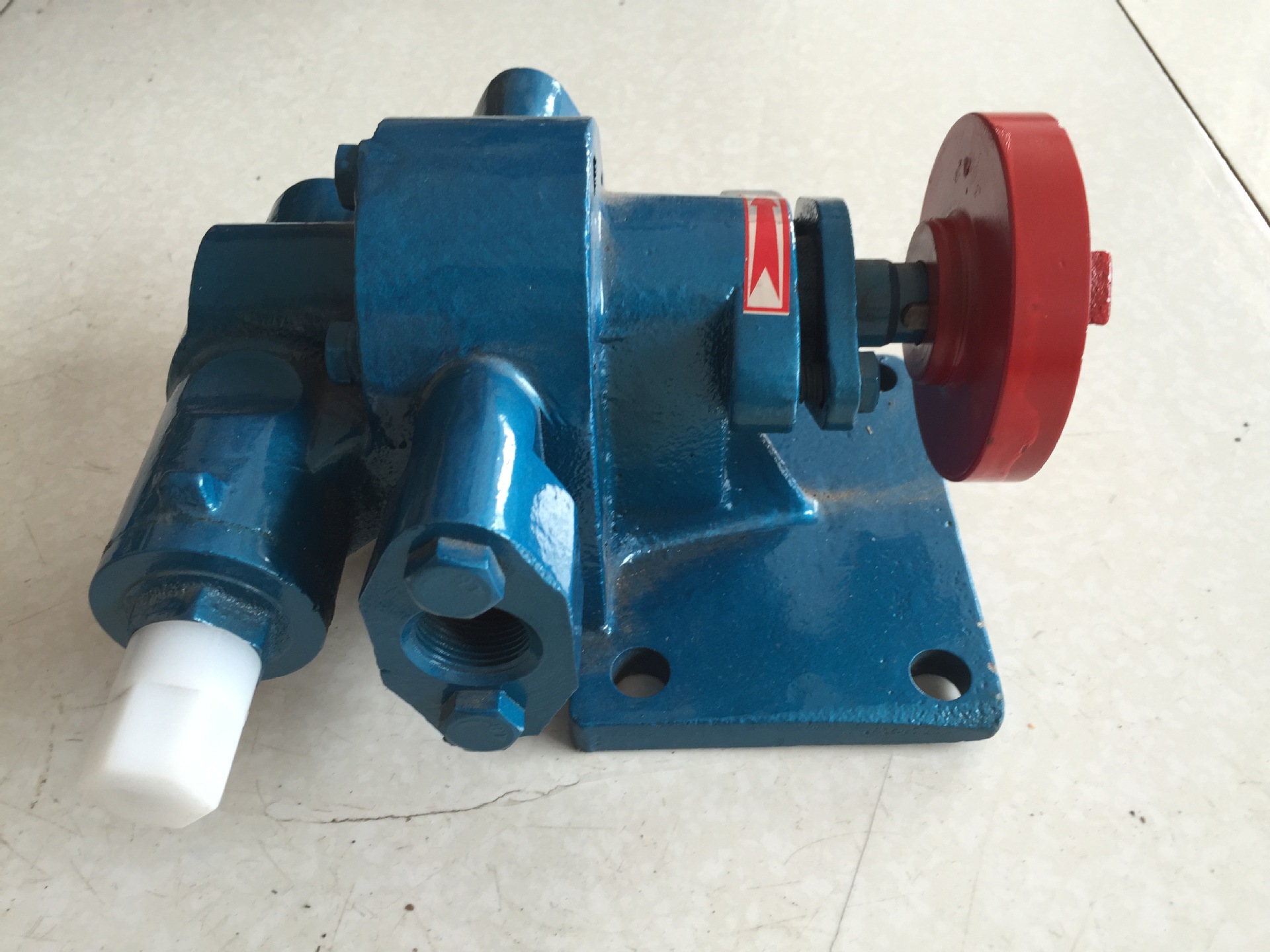 厂家直销齿轮油泵 燃油泵 油泵输油泵 可定做 立式泵