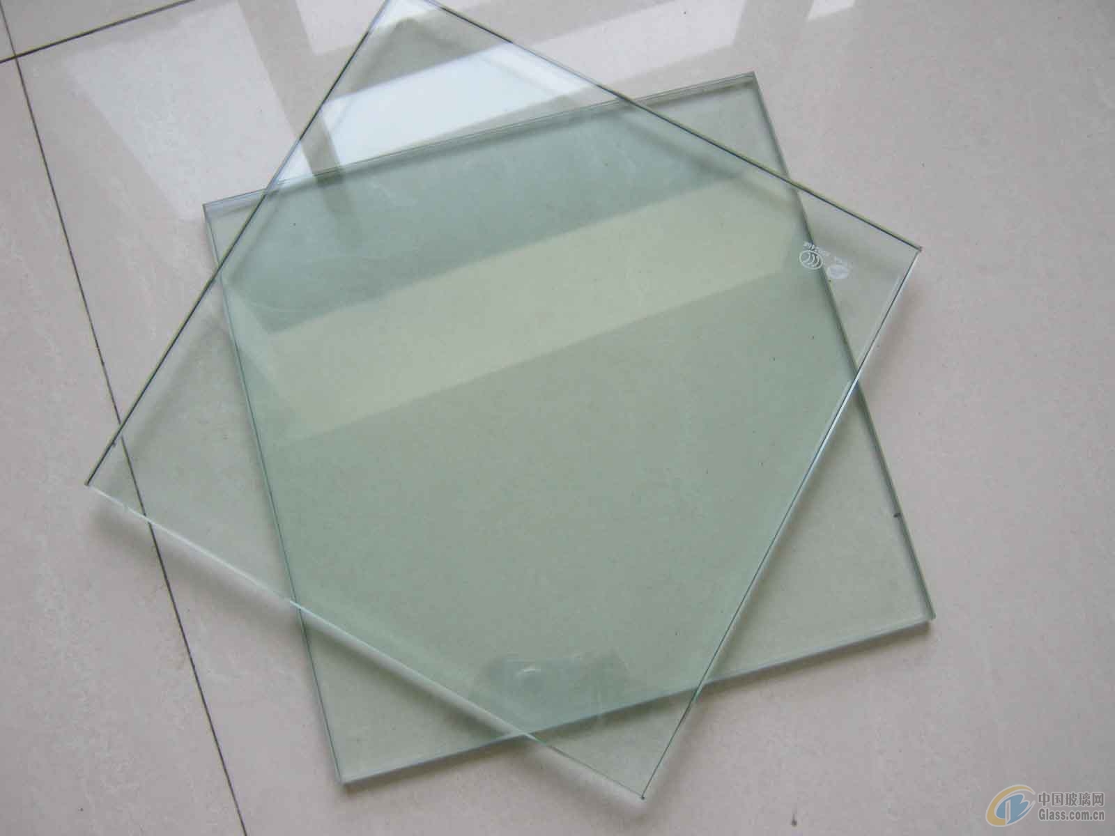 3mm深圳钢化玻璃厂